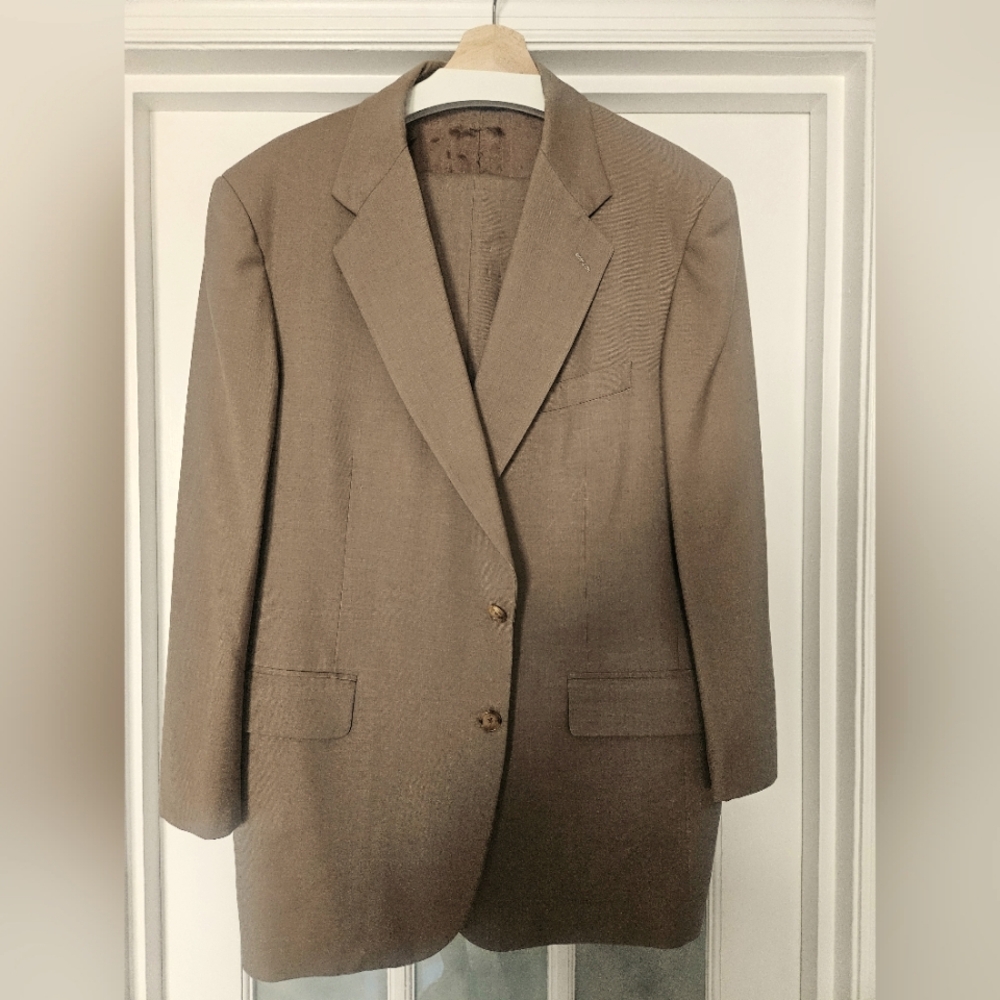 Franklin Glinn David Limited Taupe 2 Piece Suit Classic Fit